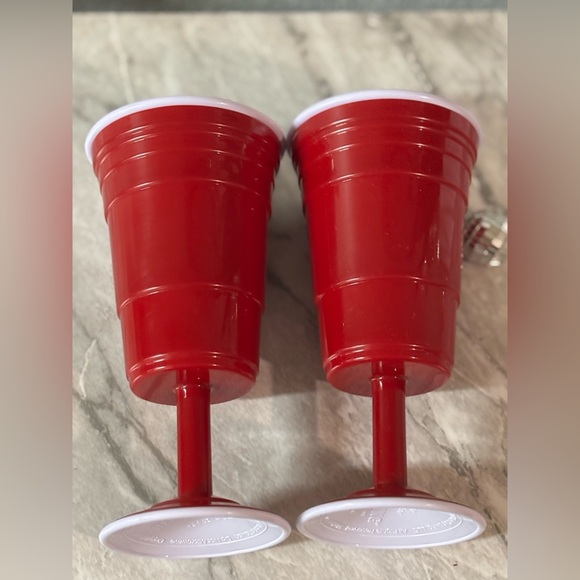 Red cup living 14oz Reusable Plastic Wine Cup | Durable & Unbreakable, BPA Free - Picture 3 of 6